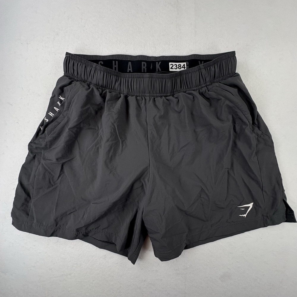 Gymshark Shorts Mens Large Gray Microfiber 7 Inch Running Gym Lined Pockets